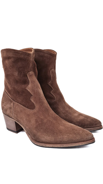 This beautiful Alberto Fasciani boot takes cues from western style and an effortless and cool aesthetic. Wear these pointy beauties with your favourite summer dress for a trendy look.  The boots are made with premium quality suede and natural leather lining.  The silky natural leather insole make them breathable, the zip closure allows an easy fit.   Premium suede calf leather upper and calf leather lining. Sole 95% leather, 5% rubber. 100% Made in Italy.
