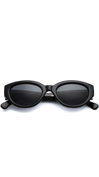 A.KJAERBEDE WINNIE BLACK SUNGLASSES