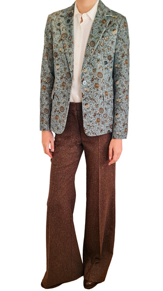 Shop the Circolo 1901 Autumn Print Teal Micro Cord Blazer. Soft teal floral micro-corduroy blazer with Italian single-breasted tailoring. Order now!
* Circolo 1901 teal micro cord blazer
* Circolo autumn print floral corduroy blazer
* Women's teal patterned corduroy jacket
* Circolo 1901 autumn floral micro corduroy jacket
* Italian printed corduroy blazer women
* Teal blue autumn floral corduroy blazer Designer single breasted micro cord blazer Circolo 1901 teal printed tailored jacket