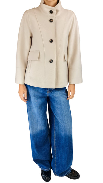 A model wearing a beige double-breasted jacket with dark buttons and wide-leg blue jeans
Rosso35 boiled wool jacket

Cream boiled wool fitted jacket

Rosso35 cream jacket

Women's cream boiled wool jacket

Fitted boiled wool jacket
