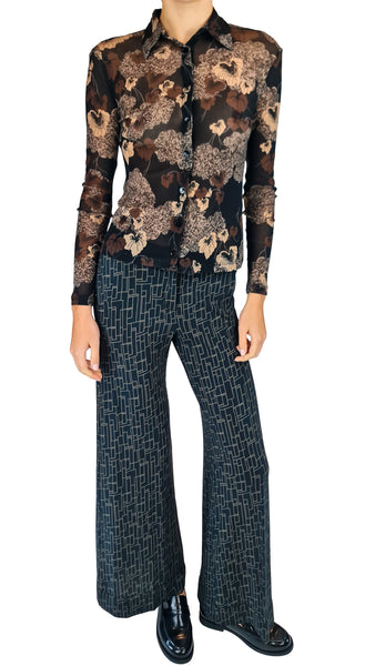 Siyu Armide Floral Tulle Shirt | Designer Sheer Mesh Blouse   
Elevate your look with the Siyu Armide Floral Tulle Shirt. Lightweight sheer mesh with an artistic botanical print for sophisticated luxury styling.   
Siyu Armide tulle shirt, sheer floral blouse, designer mesh button down, luxury women's printed top, sheer tulle shirt