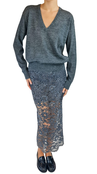 Smythe Sheer Charcoal Lace Maxi Skirt | Luxury Evening Skirt
Make a moody, romantic statement in the Smythe Sheer Charcoal Lace Maxi Skirt. Crafted from intricate floral lace with a delicate scalloped hem for winter evening events.
Smythe lace maxi skirt, charcoal sheer lace skirt, luxury floral guipure skirt, designer evening column skirt, winter lace long skirt.